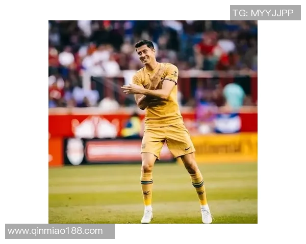 东亚足球十大传奇球星排行榜 深度解析各大足球巨星的辉煌成就