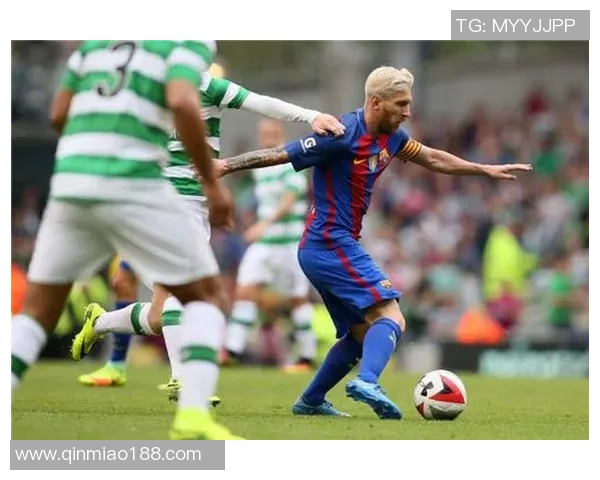 从草根到传奇 他如何凭毅力与天赋征服了世界足球的巅峰