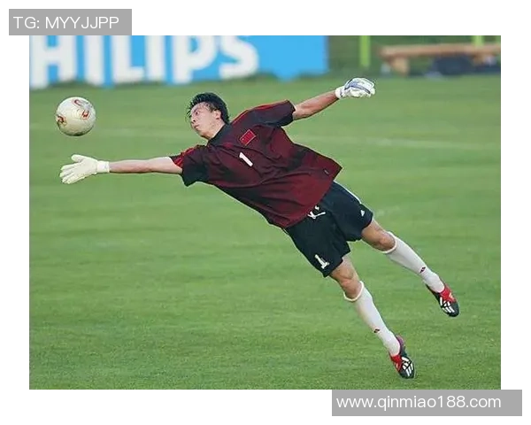 南通足球球星成长故事与城市精神融合的时代风采展现 南通足球球星成长故事与城市精神融合的时代风采展现