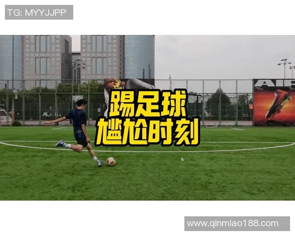 总是被足球打中的球星盘点 他们的尴尬瞬间和反应真实记录